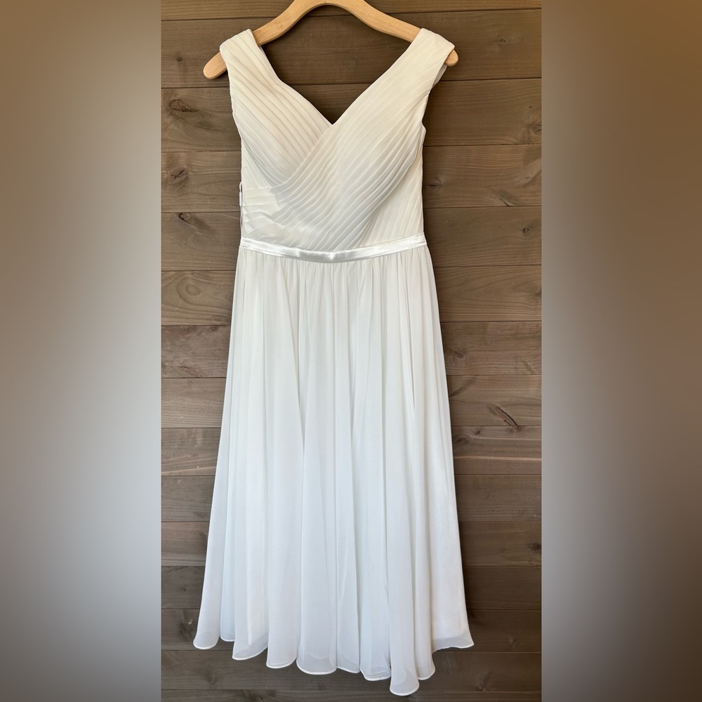 JJ’s House White Dress